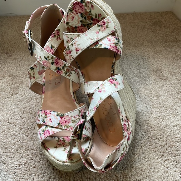 Coconuts by Matisse, 6M - Picture 7 of 7